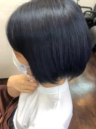 ショート カラー 桧山 真のヘアスタイル