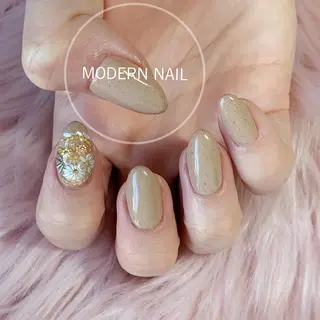 ネイル 小川 玲奈のネイルデザイン