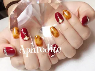 ネイル Aphrodite パラジェル認定サロンのネイルデザイン