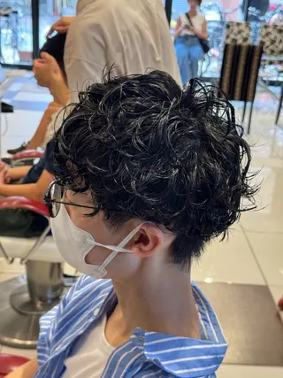 ショート パーマ メンズ特化/竹の塚 オザキ　コウセイのヘアスタイル