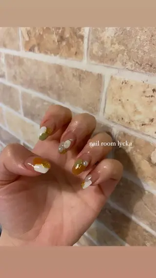 ネイル ﾈｲﾙﾙｰﾑﾘｯｶ 𝐦𝐚𝐲𝐮のネイルデザイン