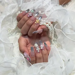 ネイル WISTERIA kozueのネイルデザイン