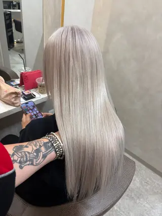 ロング カラー &so. アンドソー所属・バレイヤージュ/ 小泉じょうのヘアスタイル