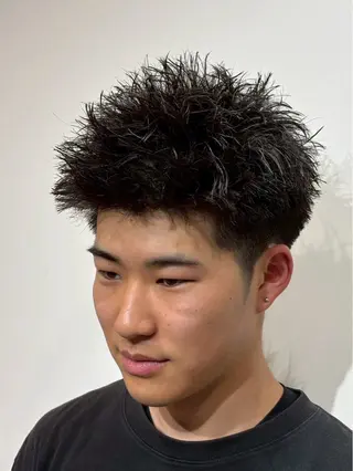 ショート メンズ 青木 真裟斗のヘアスタイル