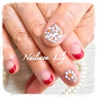 ネイル Nailsalon Lilyのネイルデザイン