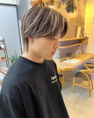 カラー メンズ 池本 勇大のヘアスタイル