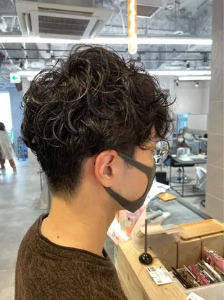 パーマ 🔷ダブルカラーハイ トーン🔷櫻井走のヘアスタイル