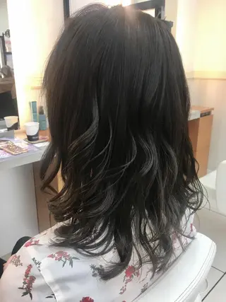 カラー N° jillva ♦️川端裕司♦️のヘアスタイル