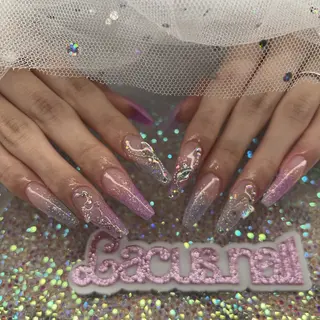 ネイル Nail Salon Lacusのネイルデザイン