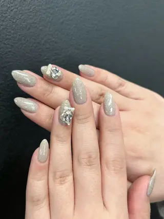 ネイル EMI ANA.CHUOのネイルデザイン