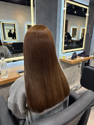 セミロング カラー 神谷勇太/ 艶髪カラー特化のヘアスタイル