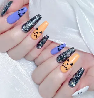 ネイル M🌷nail 長さだし専門店のネイルデザイン
