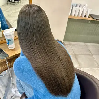 ロング カラー ブリーチなし/レイヤ ー特化🌈Tommyのヘアスタイル