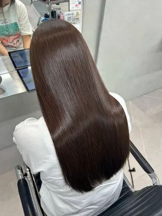 カラー IO イオリのヘアスタイル