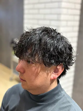 パーマ メンズ メンズカット/センタ ーパート /マミヤのヘアスタイル