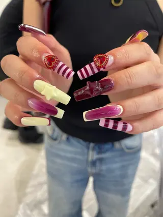 ネイル ユナ🌙 nailのネイルデザイン