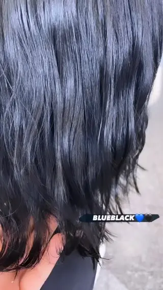 カラー ハイトーン/ブリーチ 🤍足立里湖のヘアスタイル