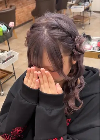 セミロング ヘアメイクドールズ所属・dolls Ririkaのヘアスタイル