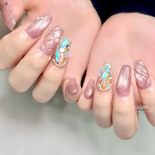 ネイル calm 〔ｶｰﾑ〕のネイルデザイン