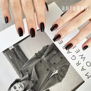 ミディアム アンルボネイル&アイラッシュ所属・anlubon 放出『アンルボ』のネイルデザイン