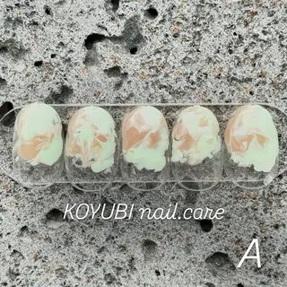 ネイル Cure.美爪育成 salon大関のネイルデザイン