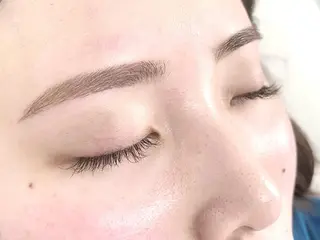 アイブロウ ジュエリーアイズ 中村愛美のマツエク・マツパデザイン