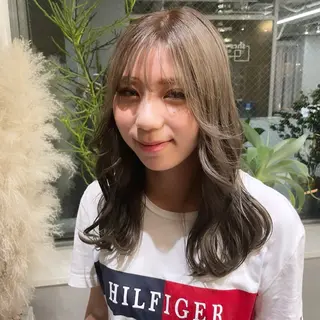 ロング カラー Rui/透明感カラー 暖色/レイヤーカットのヘアスタイル