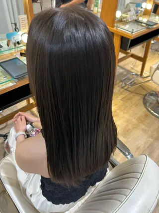 ロング 志賀 菜妃のヘアスタイル
