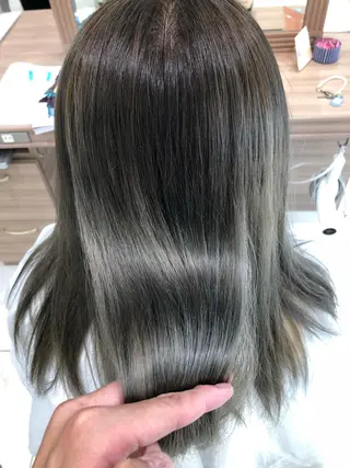 カラー 大人女性のショート ・ボブ✂︎沼尻典祥のヘアスタイル