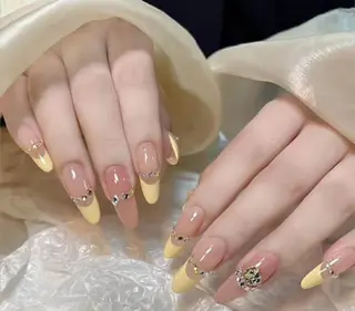 ネイル Ryu Nail Studio所属・Ryu Nail 新大久保のネイルデザイン