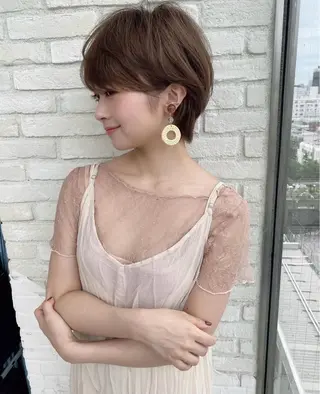 ショート カラー ❤️ブリーチなし💚 ダブルカラー平野実花のヘアスタイル