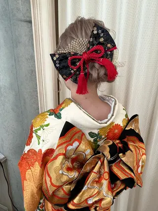 セミロング カラー ヘアアレンジ サソウ ユリエ🥥のヘアスタイル