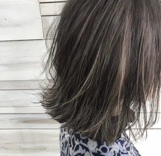 ミディアム ハッシュカット/ボブ /レイヤー/彩奈のヘアスタイル
