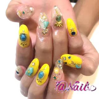 ネイル 小尾 栞のネイルデザイン