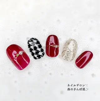 ネイル 森のさんぽ道所属・ショートネイル 森のさんぽ道のネイルデザイン