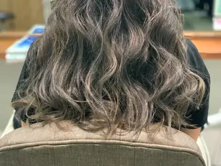 ロング カラー 指名支持率NO.1 スタイリストのヘアスタイル