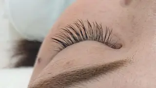 マツエク・マツパ Ri's eyelash 所属・犬飼 統子の眉毛・アイブロウイメージ