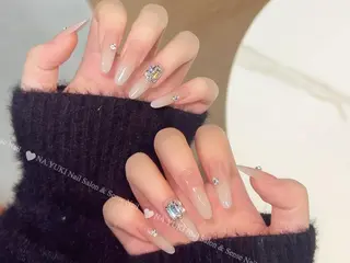 ネイル Mina. 🦢のネイルデザイン