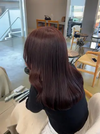 ロング カラー Henrietta  自由が丘所属・ベージュ/ブリーチ無 し/透明感/yukiのヘアスタイル