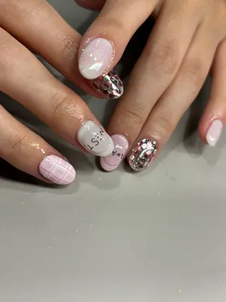 ネイル ADACHI REINAのネイルデザイン