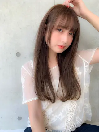 ミディアム カラー 赤み消し韓国ヘア レイヤー縮毛🤍渡邉のヘアスタイル