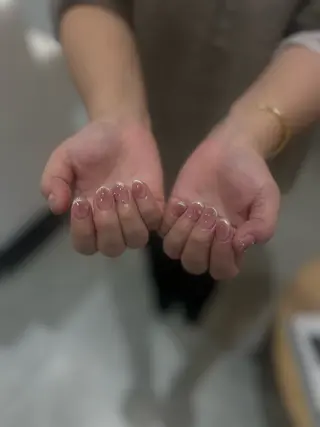 ネイル EARTH笛吹店所属・EARTH笛吹店 ハルナのネイルデザイン