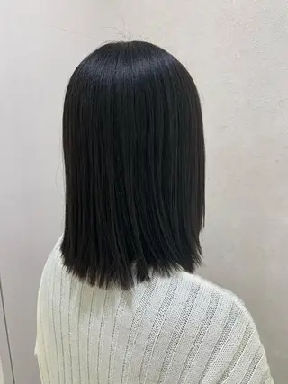 ミディアム ハイトーンカラー🤍 山下 優華のヘアスタイル