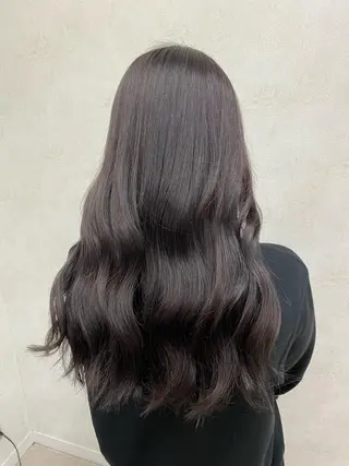 ロング Misaki ║ツヤカラーのヘアスタイル