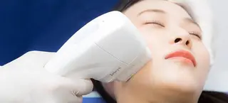 clover nailのネイルデザイン