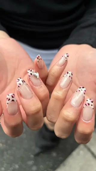 ネイル Queen所属・伊藤 梨恋のネイルデザイン