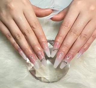 ネイル Lily 竹前のネイルデザイン