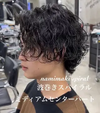 ミディアム ⭐️メンズ特化⭐️ パーマ　カラーのヘアスタイル
