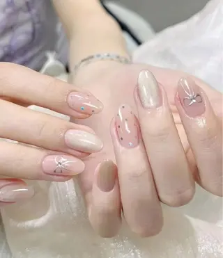 ネイル T. Leeのネイルデザイン