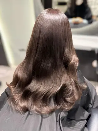 セミロング カラー 韓国サロン出身 narumi‎‎🤍のヘアスタイル